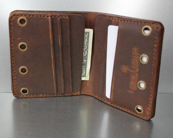 bifold brown leather wallet