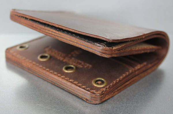 bifold brown leather wallet